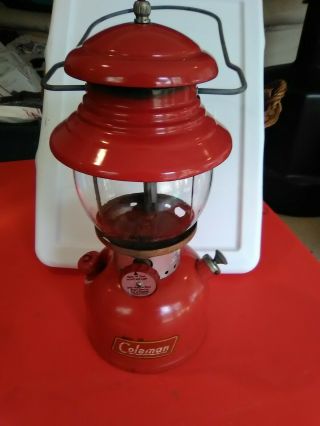 Vintage Coleman Red Lantern Model 200a 10 - 54 With Pyrex Glass Globe