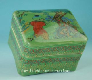 Old China Green Glaze Porcelain Hand - Made Child Box /qian Long Mark Cb01b