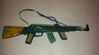 Vintage Flim Lemez Tin Toy Mashine Gun Automat Kalashnikov Ak - 47 Battery Oper.