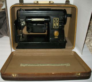 Vintage Singer 301a Black Sewing Machine With Foot Pedal In Case