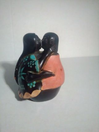 Vtg Wilmer Reyes Chulucanas Peru Folk Art Couple Blackware Ceramic Figurine