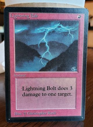 Vintage Magic | NM/MINT MTG Beta Lightning Bolt, 2