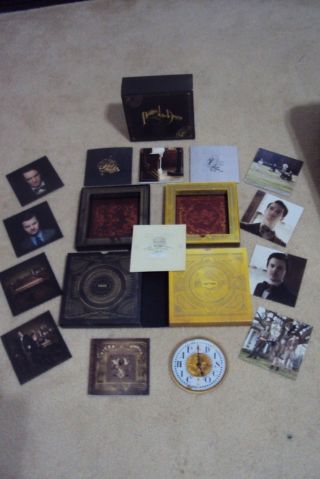 Panic At The Disco VICES AND VIRTUES Deluxe Edition BOX SET CD DVD 3