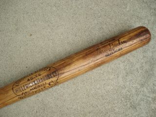 Vintage TRIS SPEAKER Hillerich Bradsby Louisville Slugger 40 - T.  S.  Baseball Bat 3