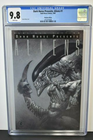 Dark Horse Presents Aliens 1 1992 Cgc Graded 9.  8 Platinum Edition Simon Bisley