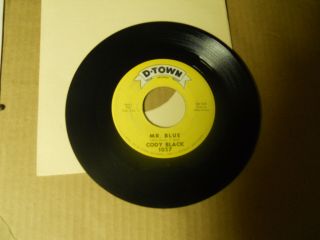 Cody Black - Mr Blue / You Must Be In Love - Northern Soul 45 On D - Town