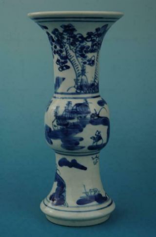 Chinese Old Hand - Made Blue & White Porcelain Vase Hand Painted Landscape B02