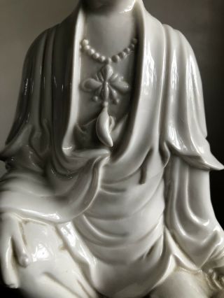 Old 20th C Chinese Dehua Blanc de Chine White Porcelain Gwan Kwan Yin Statue Art 3