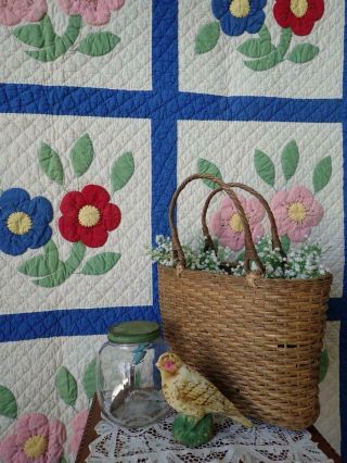 Cottage Sweet Vintage 1930s Blue & White Applique Flower Quilt 67x66