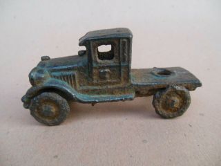Vintage Arcade Cast Iron Toy Truck Hubley Old Metal 3 1/2 " Cab Project Barn Find