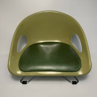 Vintage 1960s Atomic Style Cosco Molded Plastic Child’s Chair