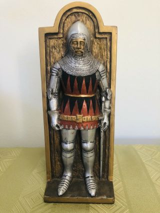 Vintage 10” Knight Chalk Wall Plaque Marcus Replicas England Medieval Times