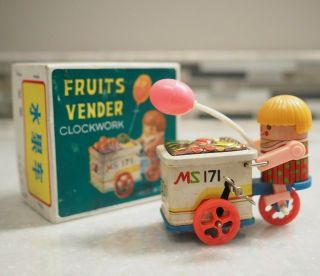 Vintage Tin Toy Wind Up Fruit Vender Ms 171 China W/box