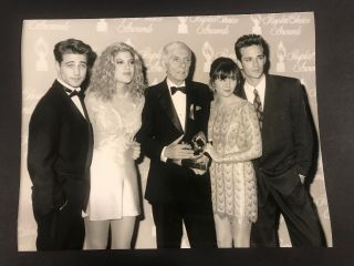 1992 Celebrity Press 7 X 9 Glossy Photo Cast Of Beverly Hills 90210 - A