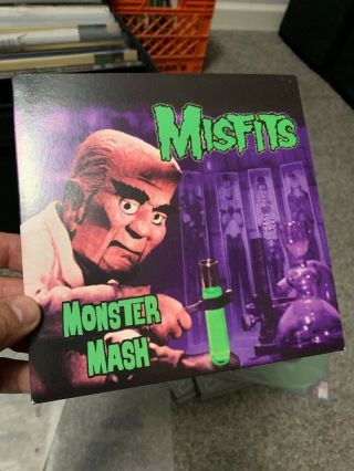 Misfits Monster Mash 7” Gold Edition 1999 Ultra Rare Jerry Only 100 Made 2
