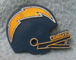 Vintage 1975 San Diego Chargers Helmet Rubber Magnet Fridge Nfl