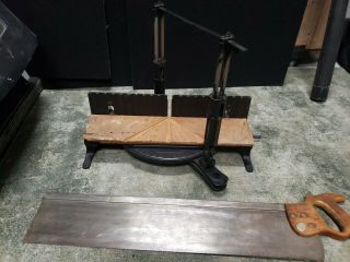 Vintage/antique Stanley 358a Miter Box With Henry Disston Backsaw