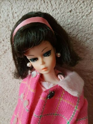 Rare Barbie Clone Vintage American Girl Side Part Twistee Bend Legs - No Tnt