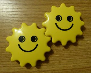 Vintage Ambi Toys Twin Rattle Holland 2 Rotating Smiling Suns