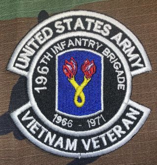 Us Army 196th Infantry Brigade 1966 - 1971 Vietnam Veteran Patch (b492)