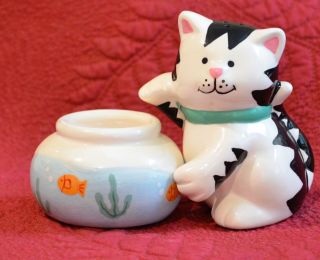 Russ Black & White Moo Cat With Fish Bowl Salt & Pepper Shakers Vintage Go With