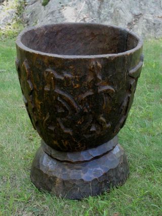 Large Authentic Antique Hand Carved Wood African Mortar W/ Figures Nr