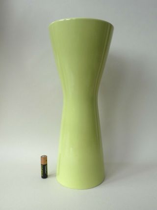 Fine Vintage Poole Pottery Freeform Mcm Lime Green Vase Shape 719 Circa 1950s