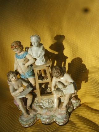 Old Rare MEISSEN Porcelain Figural Group ANGEL SCULPTORS ART CLASS c.  1800 German 2