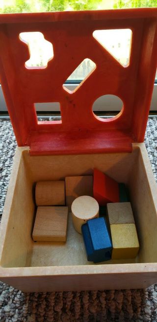 Vintage Creative Playthings Toy Shape Sorter Box With Blocks