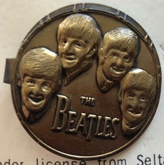 VINTAGE 1964 The Beatles Official Tie Clip Collectible on Card 2