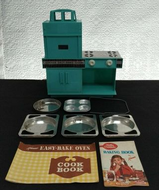 Vintage 1960’s Kenner Easy Bake Oven Toy Box Pans Cookbooks 1350