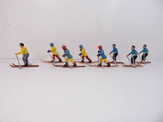 SKIERS SKIING,  Vintage Hong Kong Plastic Figures Train,  Landscape,  Cake Topper 2