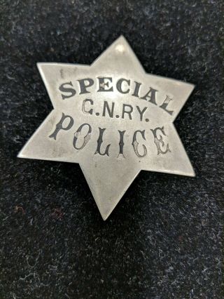 Vintage Great Northern Railway Badge