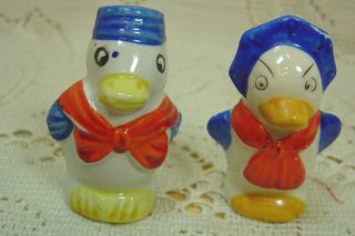 Vintage Tiny Boy & Girl Ducks Salt & Pepper Shakers Made In Japan 2 " Tall