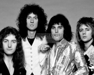 " Queen " Legendary Rock Band Freddie Mercury Brian May - 8x10 Photo (rt639)