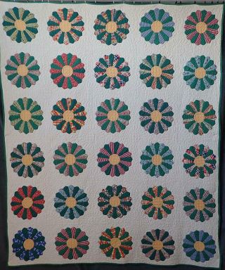 Quilting Vintage 30s Green & White Dresden Plate Quilt 87 " X 72 "