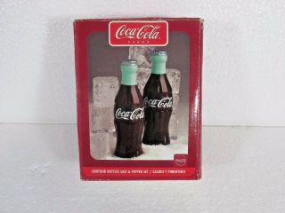Gibson 2002 Coke Coca Cola Salt And Pepper Shakers Bottles Set 2002