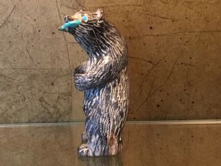 Gorgeous Picasso Marble Bear W/ Fish Zuni Fetish Carving By Bernard Tom (navaho)
