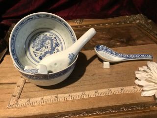 6 Piece Asian Porcelain Blue & White Rice Pattern Dragon Bowls,  Spoons & Rests