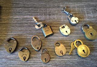 Padlock Lock 10 Miniature Brass And Iron Padlock Some With Key