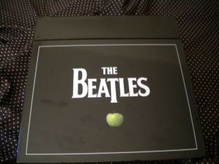 The Beatles In Stereo Limited Edition Box 16 Lps,  Book Are No Outer Srink