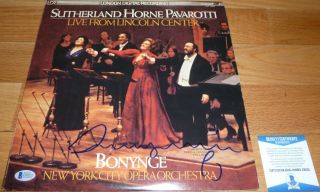 Beckett - Bas Luciano Pavarotti Autographed - Signed Vintage Record Album D30552