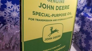 VINTAGE JOHN DEERE PORCELAIN FARM IMPLEMENTS OIL QUART SERVICE STATION PUMP SIGN 3