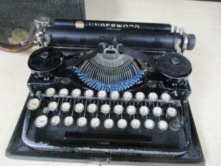 1920 - Vintage Antique " Underwood Standard Portable Typewriter "