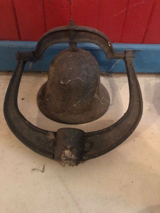 Vtg Antique Cast Iron Bell w/ Yoke Farm Dinner School 3
