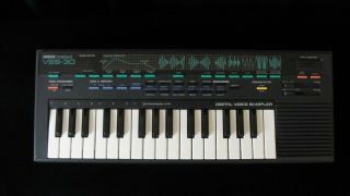Yamaha Vss - 30,  Sampling Keyboard,  Sampler,  Vintage