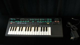 Yamaha vss - 30,  Sampling Keyboard,  Sampler,  Vintage 2