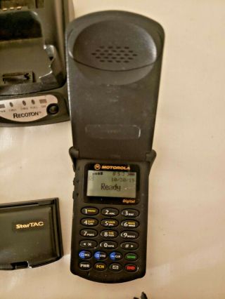 Collectible Black Motorola StarTAC Flip Cell Phone Vintage (VERIZON) 3