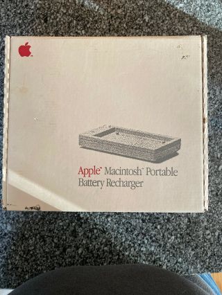 Vintage Apple Macintosh Portable Battery Charger M0275 Complete