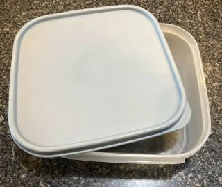 Tupperware Modular Mate 1619 - 3.  - 5 Cups Container Grey Lid